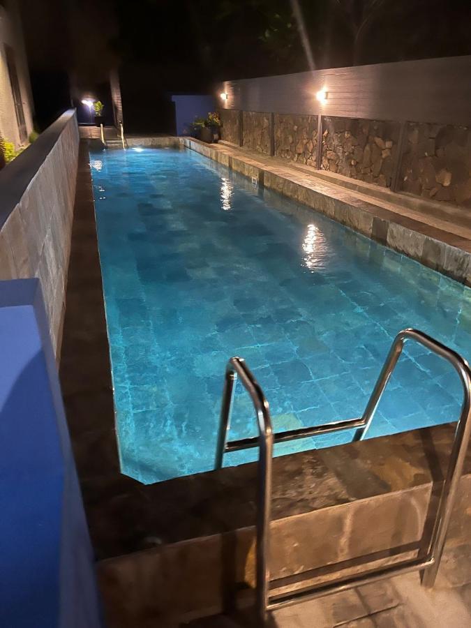 Coastal View Apartments Grand Bay Ngoại thất bức ảnh